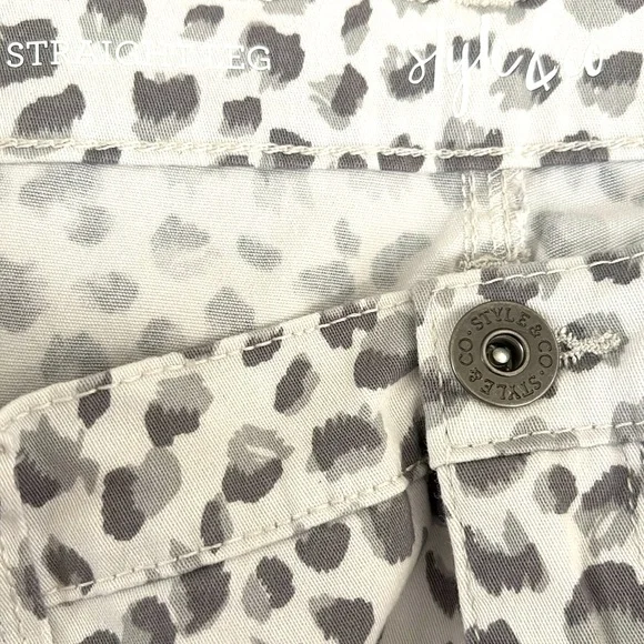 Style & Co. Animal Print Jeans. NWT - Picture 4 of 6